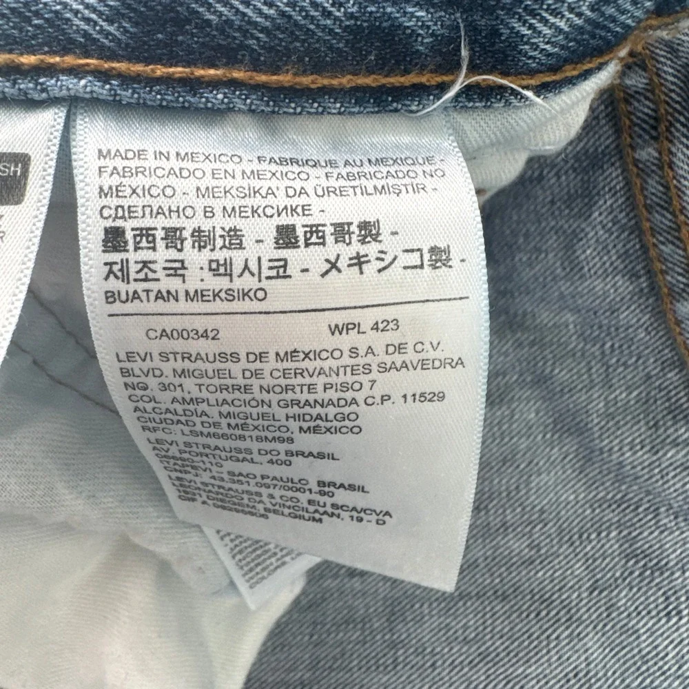 Levi's Jeans Mens 33x32 Blue 501 Original Straight Leg Button Fly Denim
